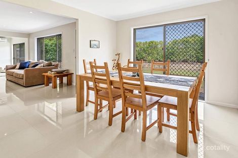 Property photo of 2 Murrumba Drive Ashmore QLD 4214