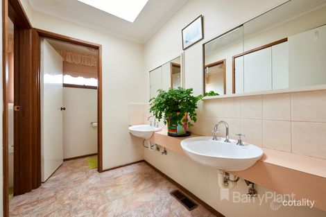 Property photo of 44 Browns Road Noble Park North VIC 3174