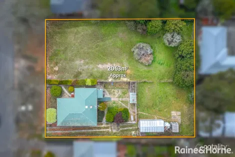 Property photo of 47 Stephen Street Gisborne VIC 3437