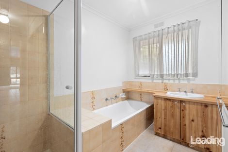 Property photo of 31 Stockfeld Street Sunbury VIC 3429