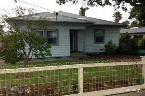 19 Heatherlea Gr, Lakes Entrance, VIC 3909