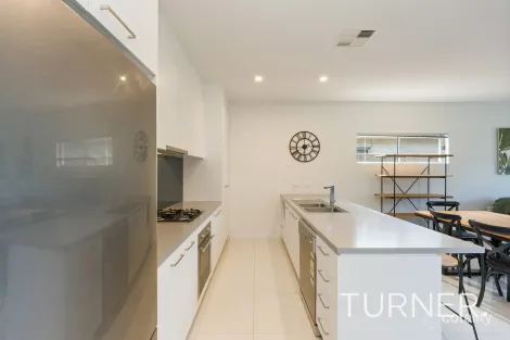 Property photo of 2C Howard Street Dover Gardens SA 5048