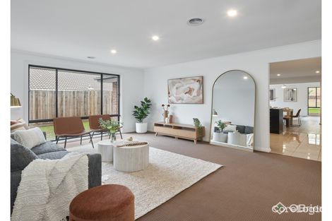 Property photo of 4 Leura Street Drouin VIC 3818