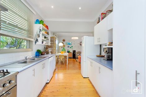 Property photo of 4 Mountain Road Austinmer NSW 2515