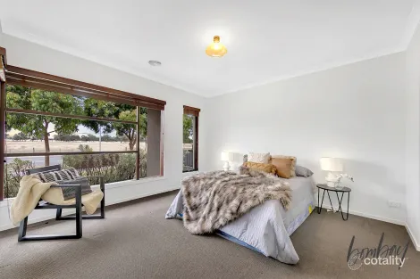 Property photo of 4 Alma Road Wollert VIC 3750