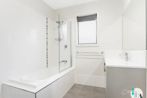 Property photo of 40 Bottlebrush Drive Calderwood NSW 2527