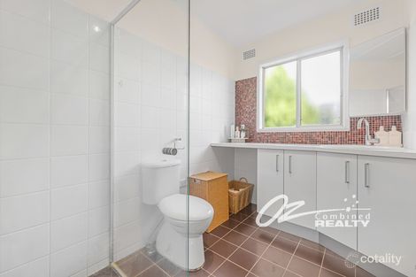 Property photo of 77 Basin View Parade Basin View NSW 2540