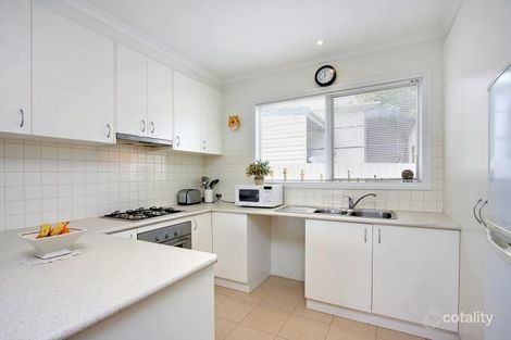 Property photo of 2/110 Wilsons Road Mornington VIC 3931