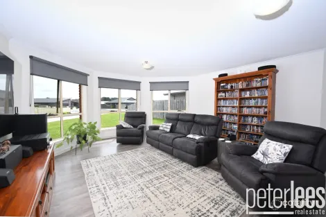 25 Earl Gr, Latrobe, TAS 7307
