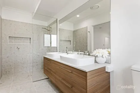 Property photo of 4-6 Willoughby Close Redlynch QLD 4870