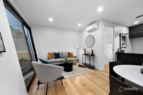 Property photo of 10 Brock Way Kensington VIC 3031