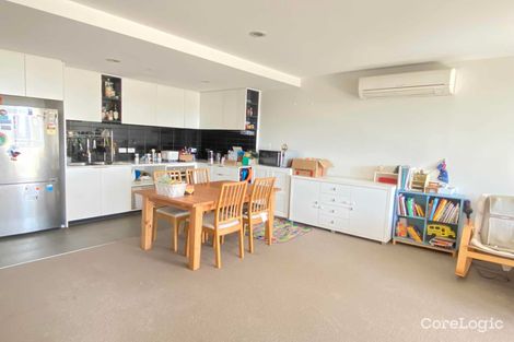 Property photo of 804/55 Merchant Street Docklands VIC 3008