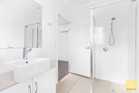 Property photo of 1/36 Opal Street Emerald QLD 4720