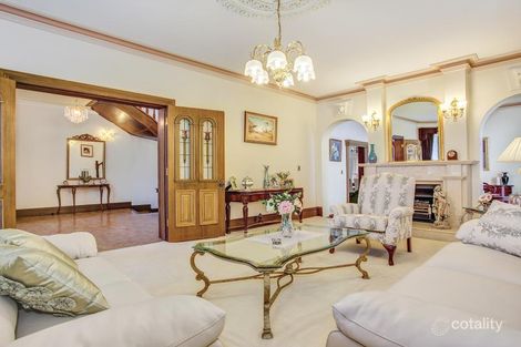 Property photo of 112 Primrose Street Essendon VIC 3040