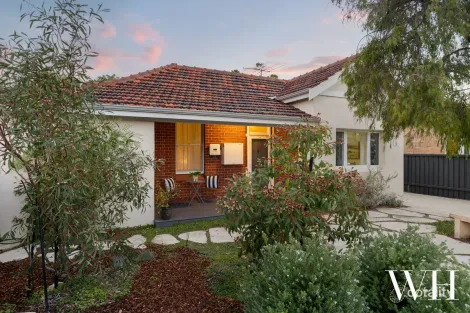 31 Lefroy Rd, South Fremantle, WA 6162