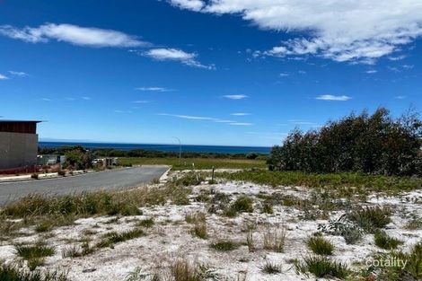 42 Freshwater St, Beaumaris, TAS 7215