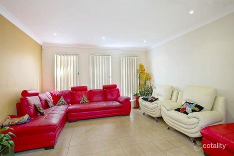 Property photo of 31 Scottsdale Circuit West Hoxton NSW 2171