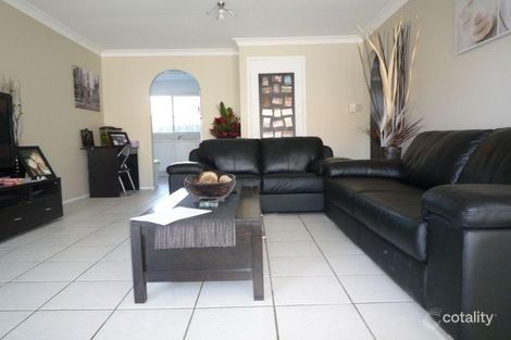 Property photo of 2/7 Stephanie Court Labrador QLD 4215
