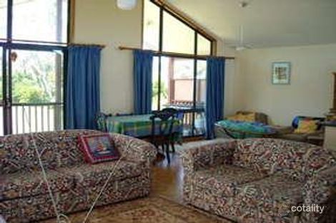 Property photo of 11 Beach Parade Sandy Point VIC 3959