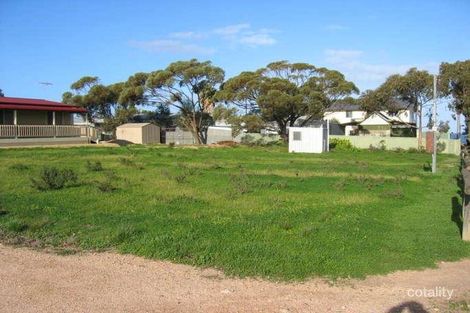 102 Hosking Rd, Tiddy Widdy Beach, SA 5571