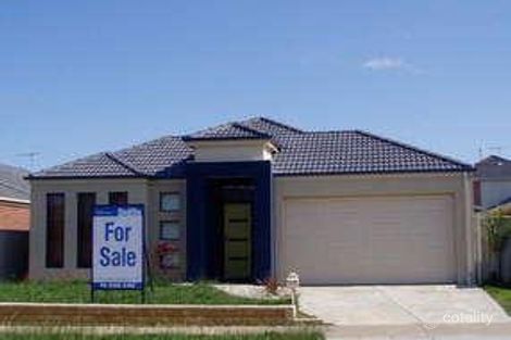 10 Clarendon Wynd, Caroline Springs, VIC 3023