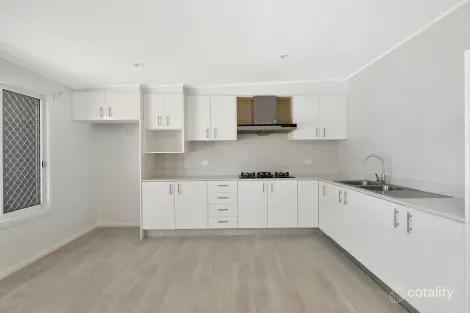 Property photo of 3 Gilliver Crescent Greenacre NSW 2190