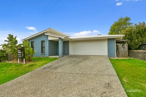 Property photo of 32 Rise Circuit Pacific Pines QLD 4211