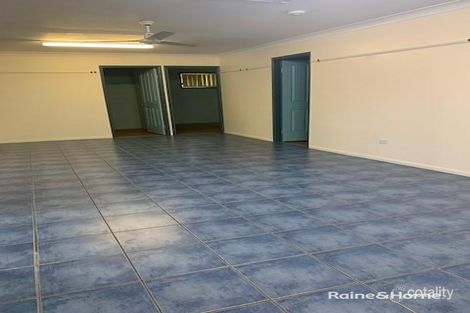 Property photo of 3 Sandringham Close Telina QLD 4680