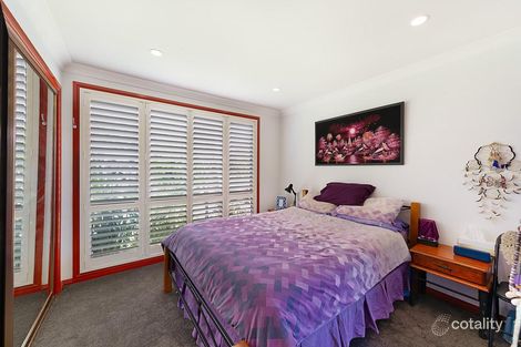 3 Oakehampton Ct, Bateau Bay, NSW 2261