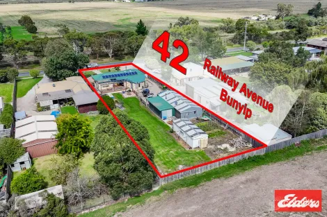 Property photo of 42 Railway Avenue Bunyip VIC 3815