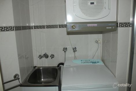 11/194 Carmody Rd, St Lucia, QLD 4067