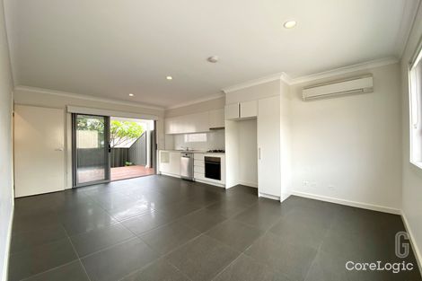Property photo of 2/30 Croudace Road Elermore Vale NSW 2287