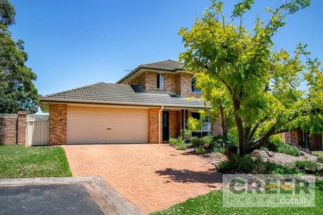 16 Sandalwood Pl, Garden Suburb, NSW 2289
