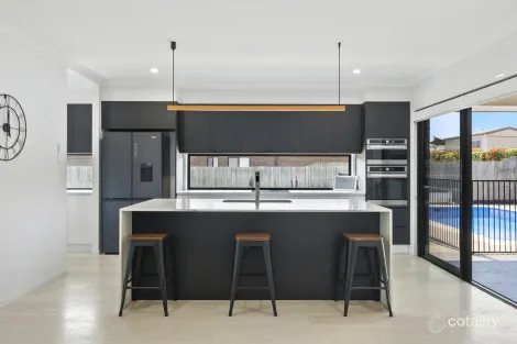 Property photo of 22 Kellett Drive Westbrook QLD 4350