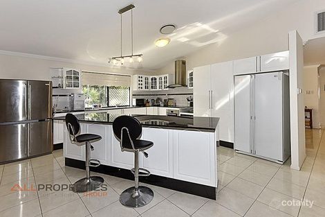 Property photo of 43 Eungella Terrace Forest Lake QLD 4078