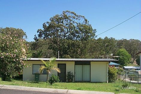 25 Wallace St, Scotts Head, NSW 2447