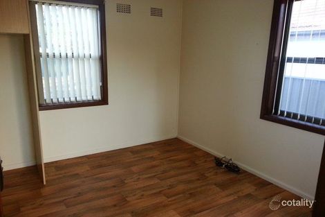 13 Kendee St, Sadleir, NSW 2168