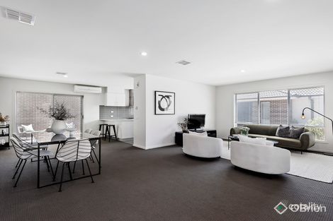 Property photo of 1/19 Bradford Drive Carrum Downs VIC 3201