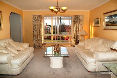 Property photo of 3 Glenview Court Croydon North VIC 3136