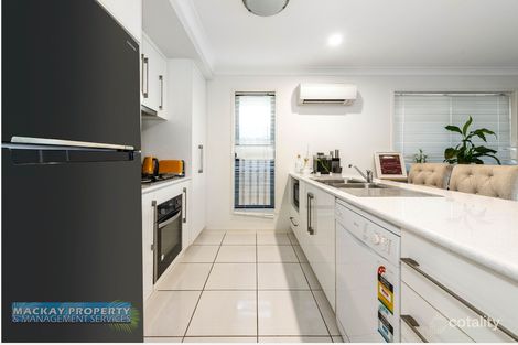 Property photo of 9 Thornbill Lane Andergrove QLD 4740