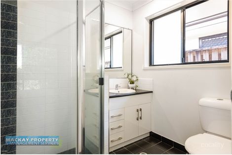 Property photo of 9 Thornbill Lane Andergrove QLD 4740