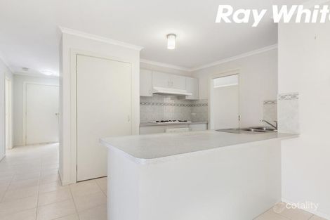 Property photo of 2 Bree Court Berwick VIC 3806