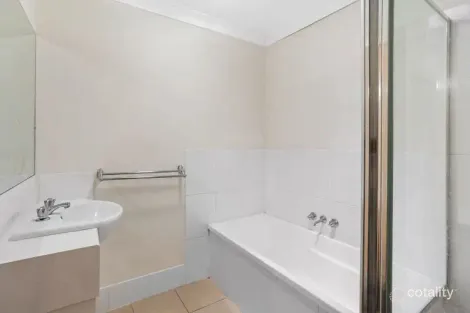 Property photo of 5/48-54 Fleet Drive Kippa-Ring QLD 4021