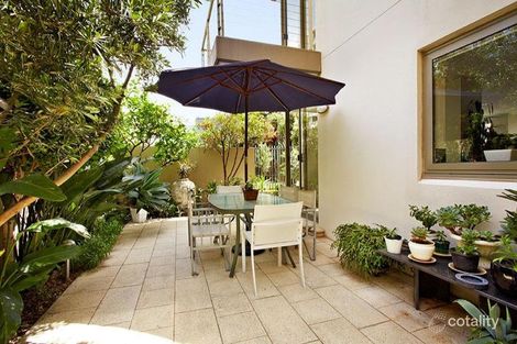 Property photo of 4 Beacon Vista Port Melbourne VIC 3207