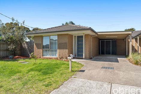 Property photo of 2 Parrot Court Carrum Downs VIC 3201