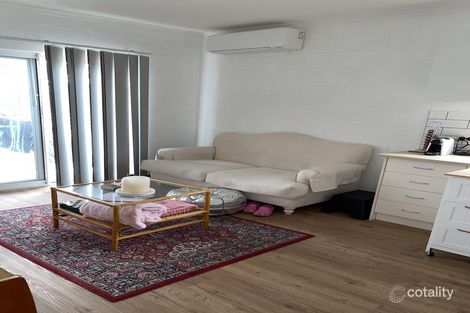 Property photo of 1/4 Lake Street Lakes Entrance VIC 3909