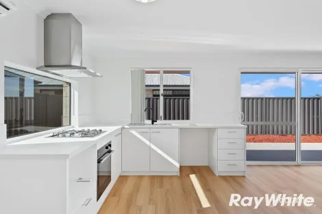 Property photo of 25 Swanson Loop Coodanup WA 6210