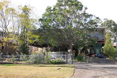 15 Kapala Ave, Summerland Point, NSW 2259