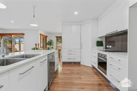 Property photo of 41 Eversholt Street Belmont QLD 4153