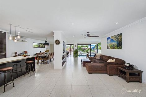 Property photo of 4 Cedar Place Broadbeach Waters QLD 4218